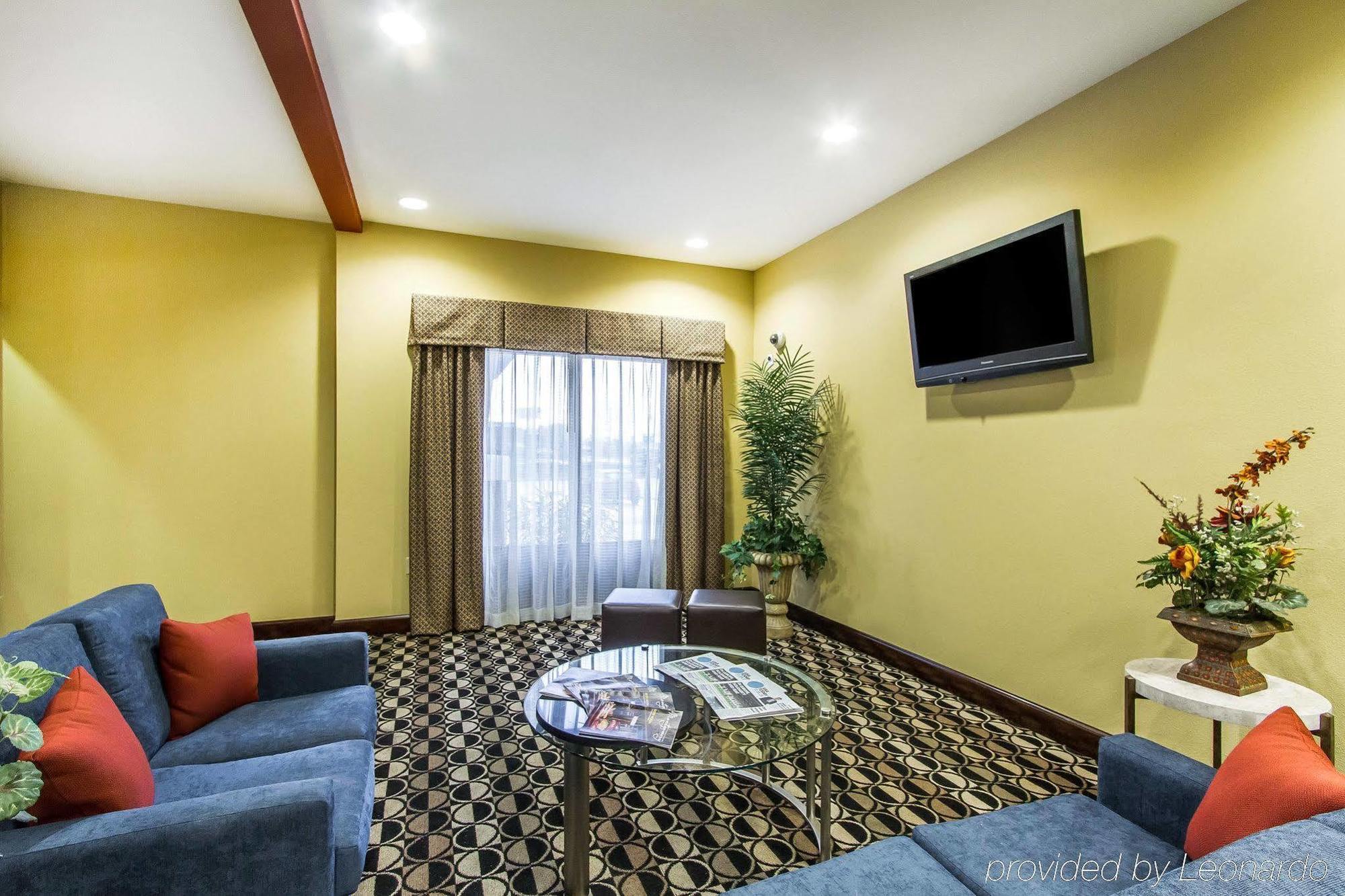 Comfort Suites Airport South Montgomery Exterior foto